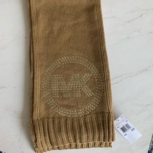 Michal Kors Scarf